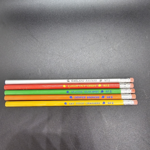 NFL. Complete Pencil Collection. - Picture 6 of 8